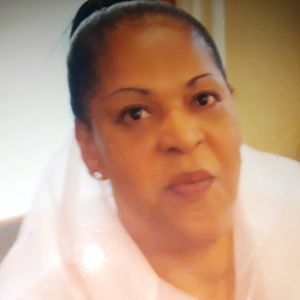 Meet your Posher, Carol